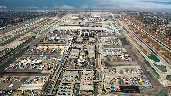 Los Angeles International Airport.jpg