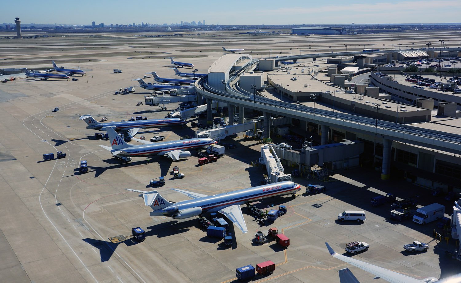 Dallas International Airport.jpg